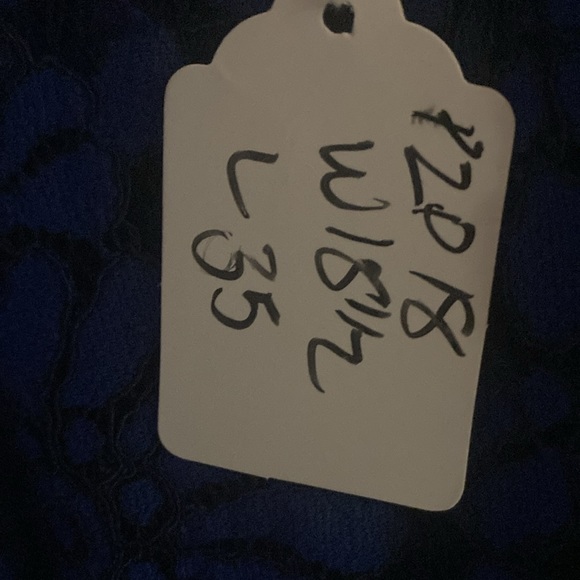 NWT Gorgeous Tommy Hilfiger Dress - Picture 9 of 9